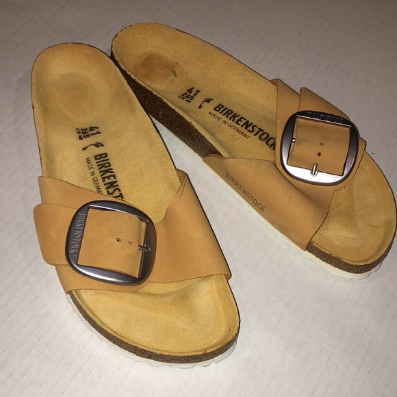 Birkenstock Tan. Slippers | Made In Germany | Size 41 | Us Size 10 - Picture 2 of 4
